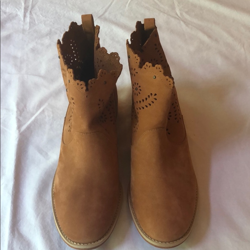 Light Rust Booties with Ankle Detailing-Size 8